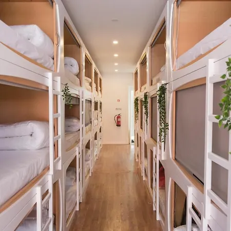 Hostel The Mulberry Tree Lisbon